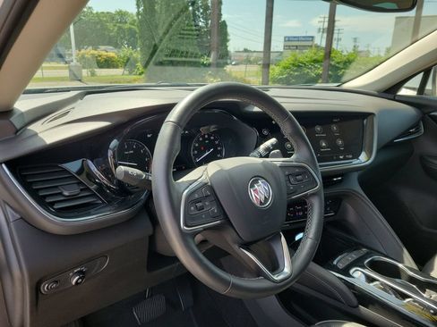 Used 2023 Buick Envision Essence FWD image 19