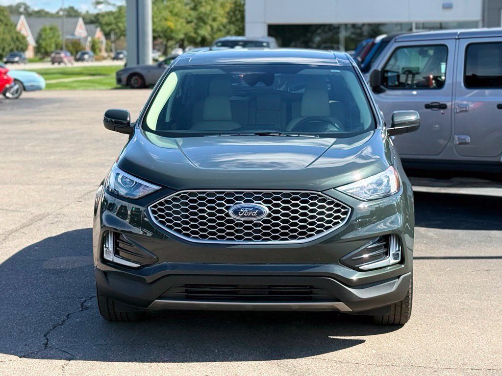 Used 2023 Ford Edge SEL w/ Convenience Package AWD/4WD image 30