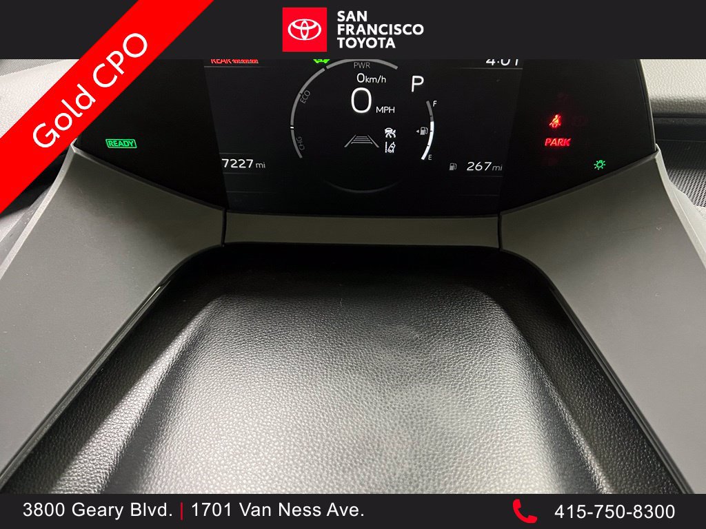 Certified 2027 Toyota Prius XLE FWD image 30