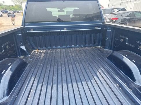 Used 2023 Chevrolet Silverado 2500 Custom w/ Custom Value Package AWD/4WD image 3