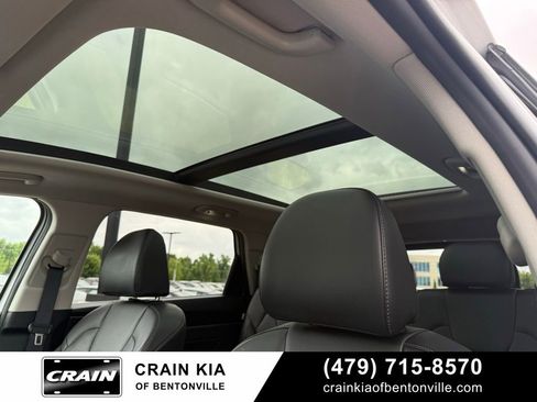 Certified 2025 Kia Sorento SX FWD image 23
