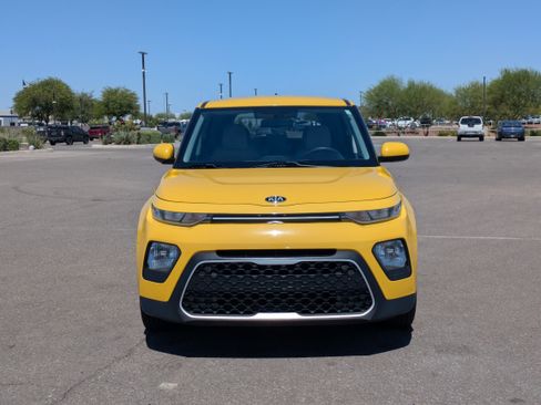 Used 2020 Kia Soul LX FWD image 8
