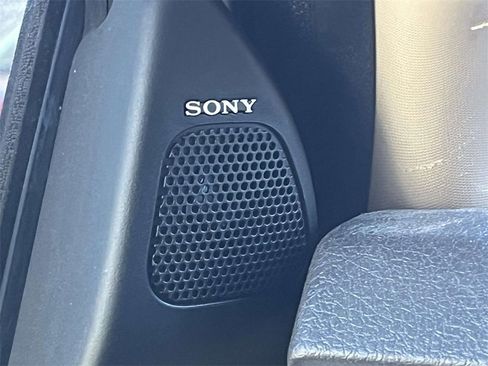 Used 2016 Ford F350 Lariat w/ Lariat Ultimate Package image 32