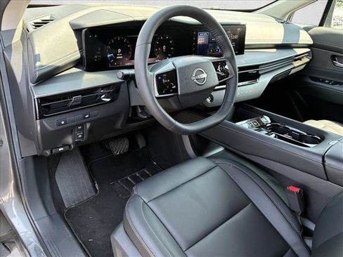 Used 2025 Nissan Murano SV AWD/4WD image 10