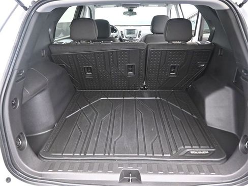Used 2023 Chevrolet Equinox LT w/ LPO, Floor Liner Package image 12