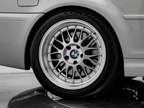 Used 2006 BMW M3 Convertible image 90