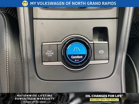 New 2026 Volkswagen Tiguan SE R-Line image 12