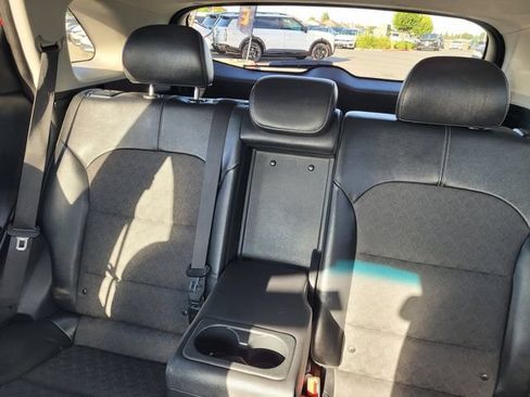 Used 2020 Kia Niro EX FWD image 11