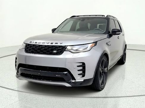 Used 2023 Land Rover Discovery S R-Dynamic AWD/4WD image 3