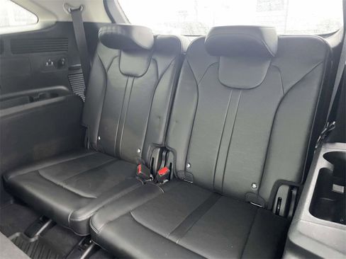 Used 2025 Kia Sorento S w/ Panoramic Sunroof Package image 10