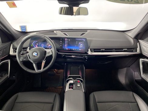 Used 2026 BMW X1 xDrive28i w/ Technology Package image 2