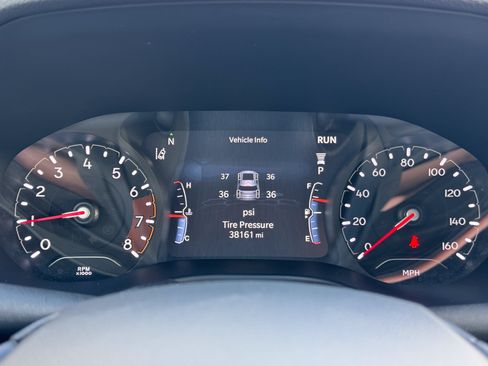 Used 2025 Jeep Compass Limited AWD/4WD image 13