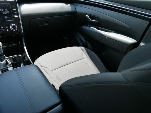 Certified 2023 Hyundai Tucson SEL AWD/4WD image 11