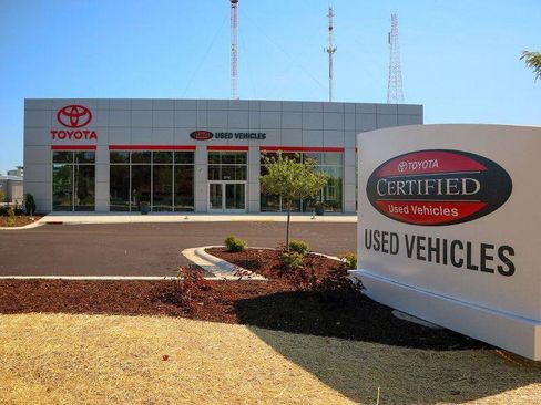 New 2026 Toyota Tacoma Limited image 33