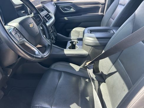 Used 2023 Chevrolet Suburban LT AWD/4WD image 14