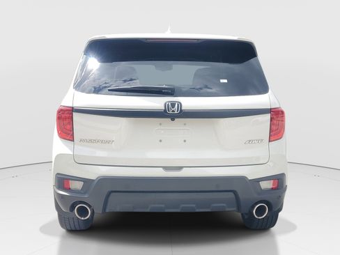 Used 2023 Honda Passport EX-L image 4