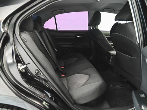 Used 2020 Toyota Camry LE FWD image 30