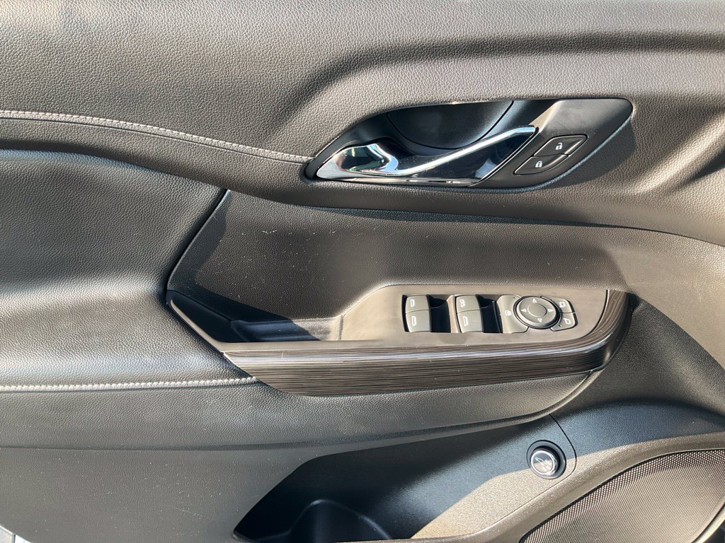 Used 2019 GMC Acadia SLT FWD image 27