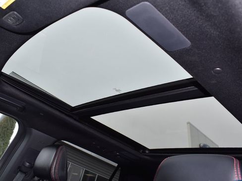 Used 2022 Ford Expedition Limited w/ Equipment Group 304A image 8