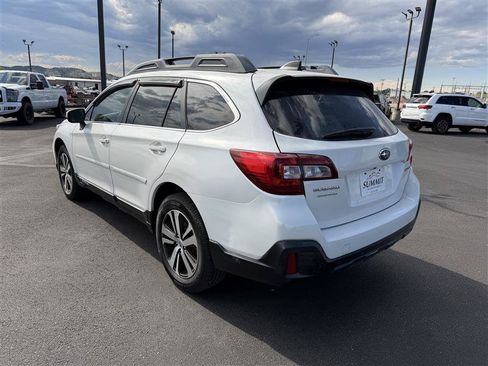Used 2019 Subaru Outback 2.5i Limited AWD/4WD image 5