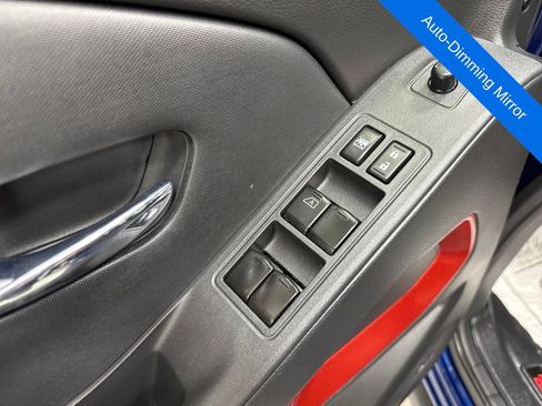 Used 2023 Nissan Frontier PRO-4X w/ Pro-4X Premium Package image 17