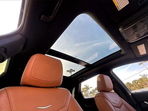 Used 2021 Cadillac XT5 Premium Luxury image 21