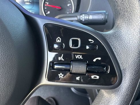 Used 2024 Mercedes-Benz Sprinter 2500 image 28