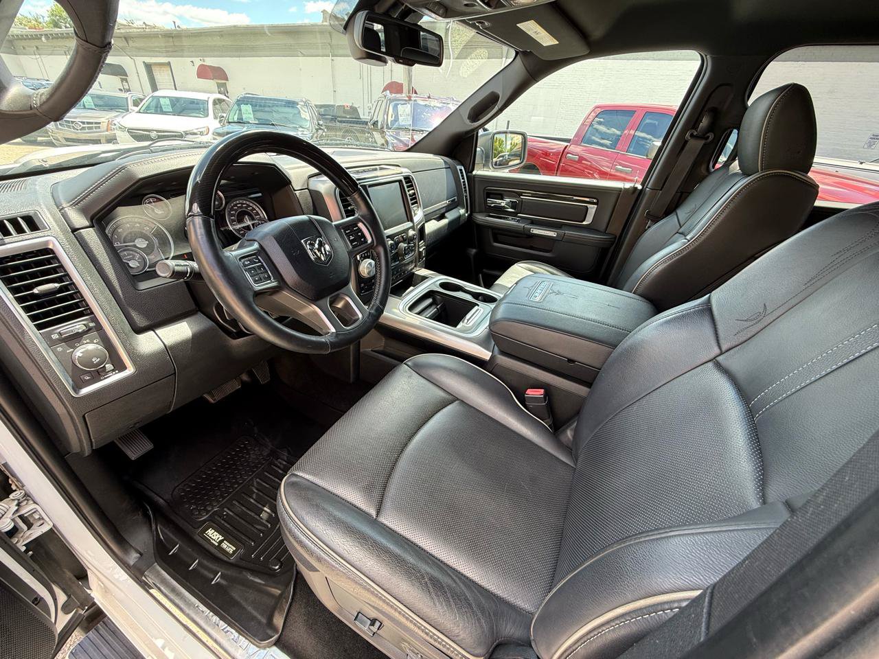 Used 2016 RAM 1500 Limited AWD/4WD image 23