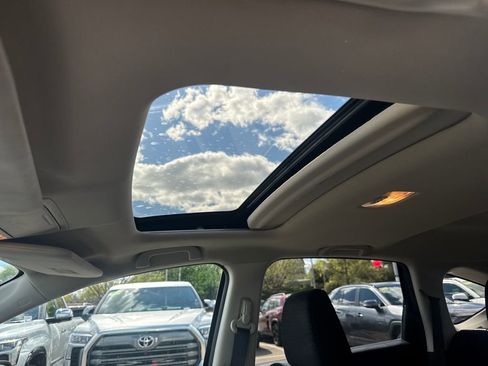Used 2015 Honda CR-V EX image 16