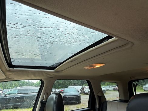 Used 2005 Mercury Mariner 2WD V6 image 18