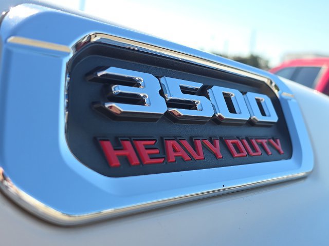 Used 2023 RAM 3500 Limited AWD/4WD image 9