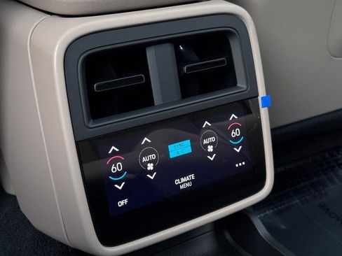 New 2026 Porsche Taycan image 23