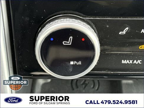 Used 2025 Land Rover Discovery S AWD/4WD image 21