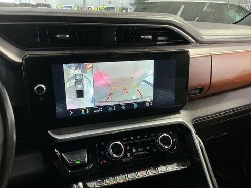 Used 2022 GMC Sierra 1500 Denali w/ Denali Reserve Package image 27