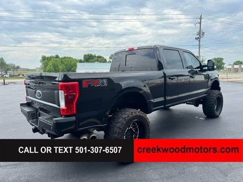 Used 2019 Ford F250 Lariat w/ Lariat Ultimate Package AWD/4WD image 4