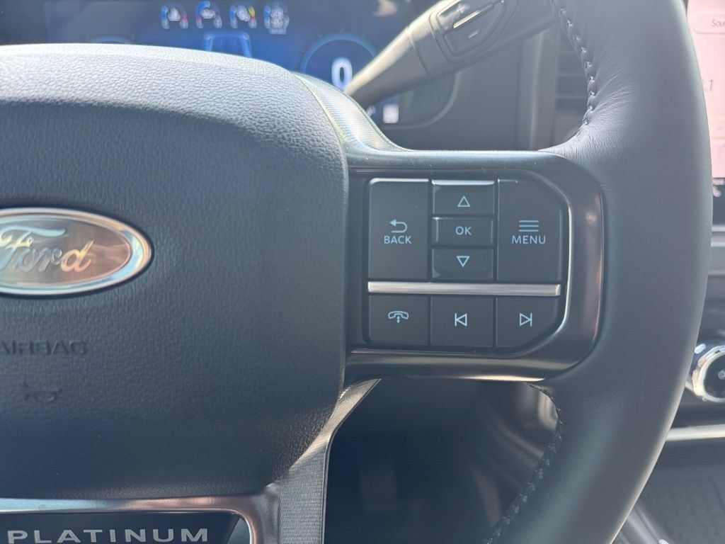 Used 2026 Ford F250 Platinum AWD/4WD image 34