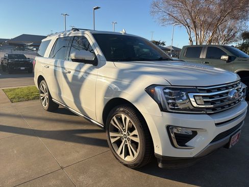 Used 2020 Ford Expedition Limited w/ Equipment Group 302A image 7