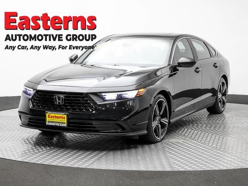 Used 2024 Honda Accord Sport image 1