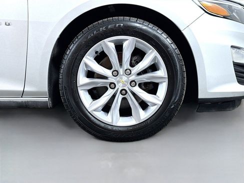 Used 2022 Chevrolet Malibu LT FWD image 40