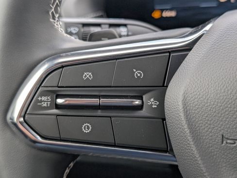 New 2026 Chevrolet Traverse LT image 15