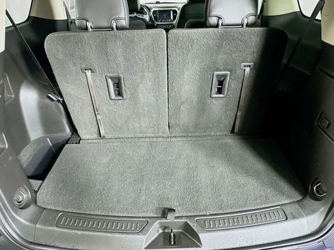 Used 2019 GMC Acadia Denali w/ Technology Package image 37