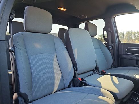 Used 2024 RAM 2500 Big Horn w/ Bed Utility Group image 14