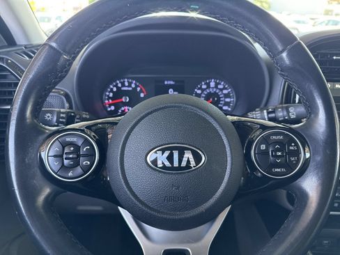 Used 2020 Kia Soul EX FWD image 24
