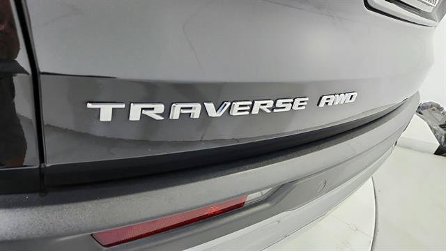 Used 2026 Chevrolet Traverse LT AWD/4WD image 36