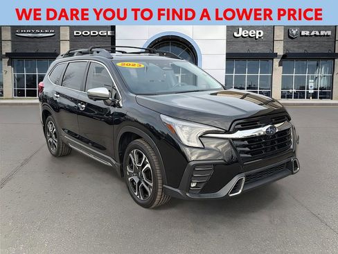 Used 2023 Subaru Ascent Touring image 1