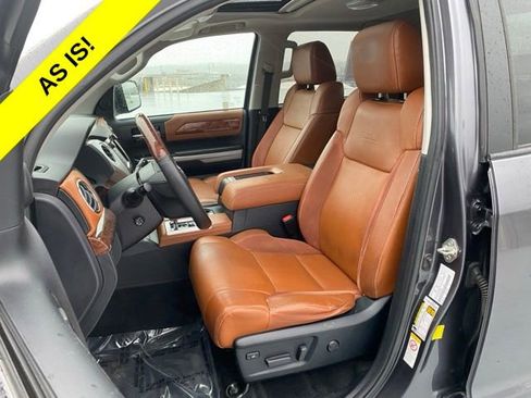 Used 2018 Toyota Tundra 1794 Edition image 16