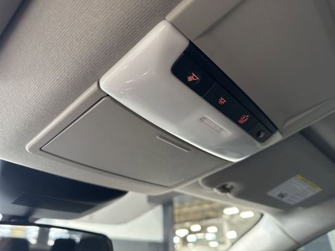 Certified 2021 Nissan Sentra SV FWD image 17