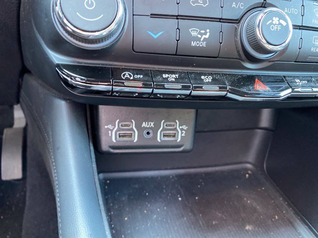Used 2023 Dodge Durango SXT AWD/4WD image 13