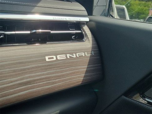 New 2025 GMC Sierra EV Denali image 30