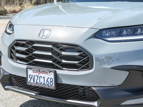 Certified 2026 Honda HR-V Sport image 6